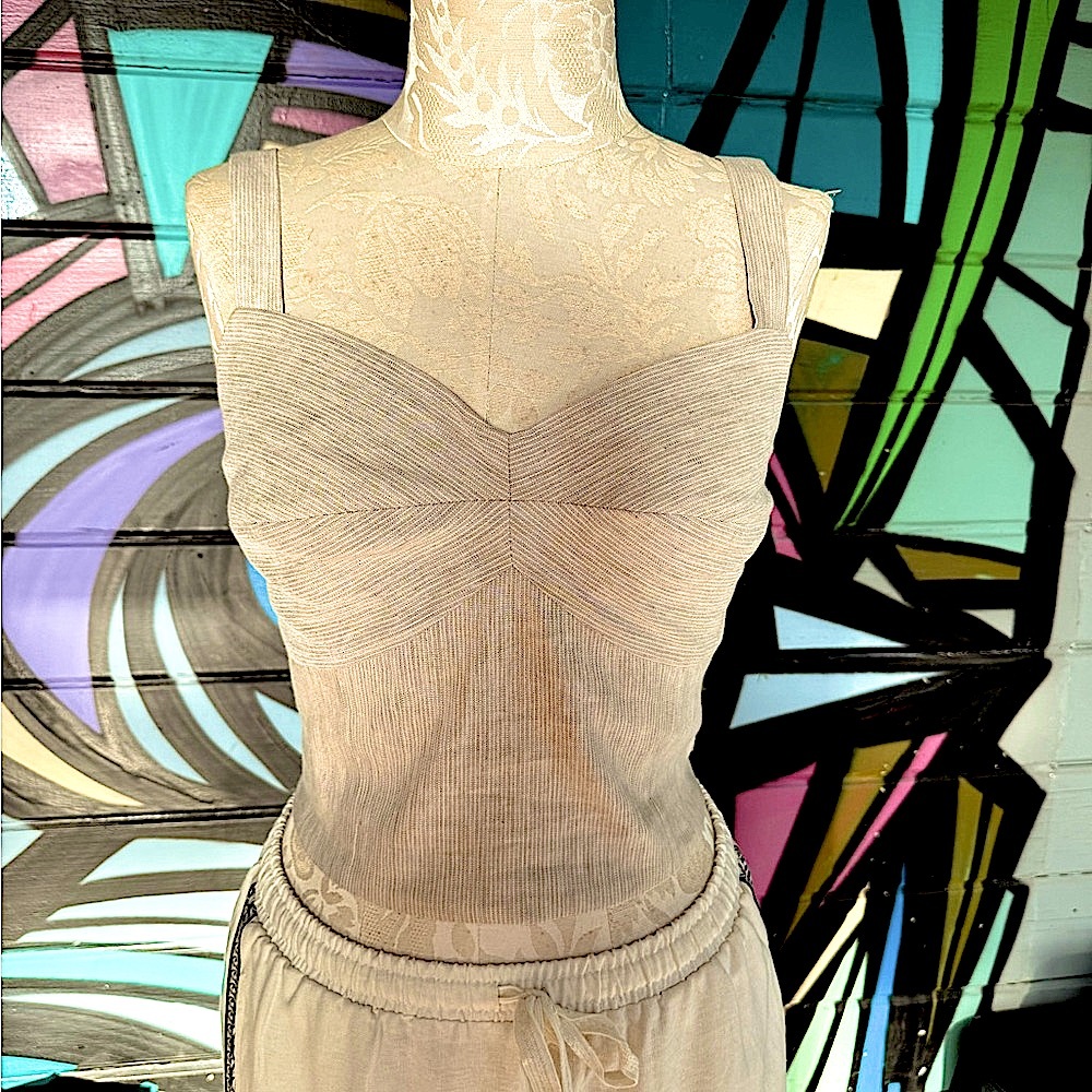 NWT BCBGMaxazria linen blend top, beige, ecru stripe, size Medium, Retai…
